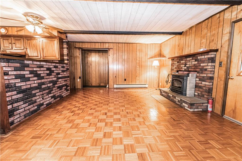 4632 Church Road Rossiter, PA 15772 - Photo 3 of 25 Living Room