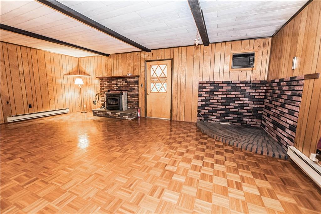 4632 Church Road Rossiter, PA 15772 - Photo 4 of 25 Living Room