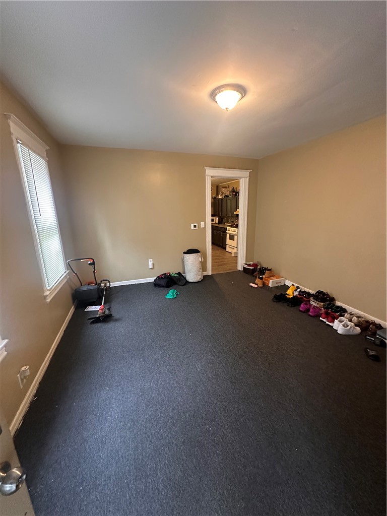 345 4th Street Rochester, NY 14605 - Photo 3 of 8