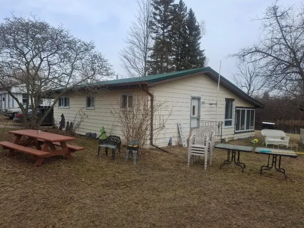 $145,000 | 121 Haddix Boulevard, Barryton, MI 49305