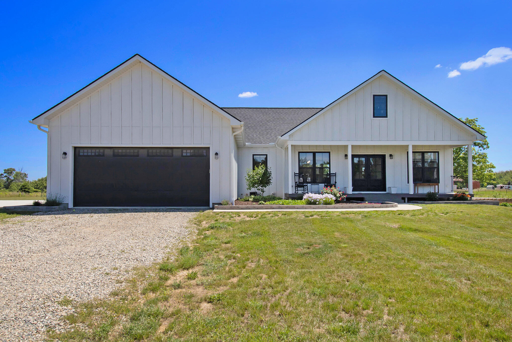 10421 Leeke Road Chelsea, MI 48118 - Photo 1 of 37 001_img_1682_826