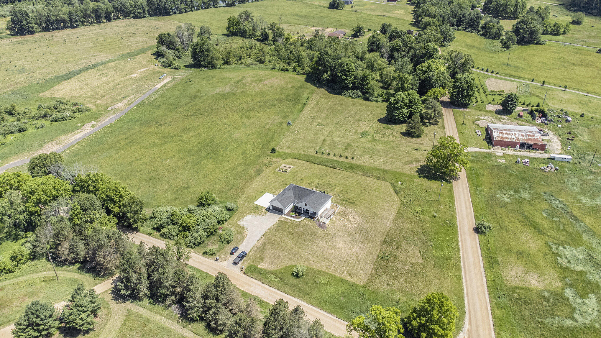 10421 Leeke Road Chelsea, MI 48118 - Photo 35 of 37 035_dji_0778_697