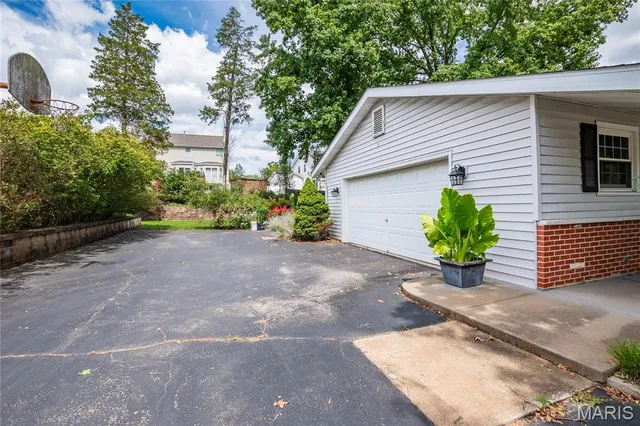 $280,000 | 1807 Orchard Lane, Festus, MO 63028