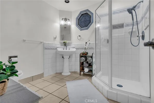 $1,299,999 | 16822 Ardmore Avenue, Bellflower, CA 90706