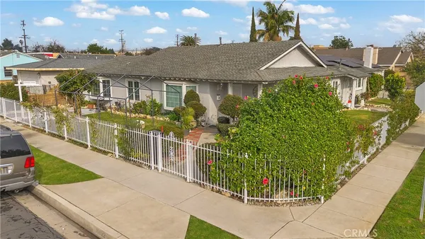 $1,299,999 | 16822 Ardmore Avenue, Bellflower, CA 90706