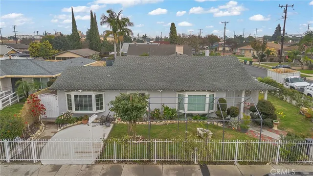 $1,375,000 | 16822 Ardmore Avenue, Bellflower, CA 90706