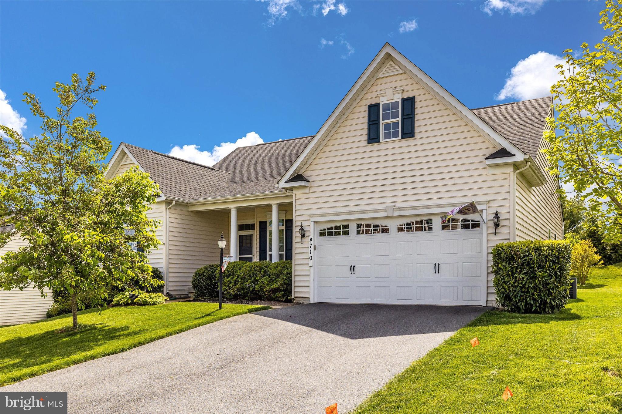 4710 De Invierno Way Mount Airy, MD 21771 - Photo 2 of 37 This Gorgeous 3 Bed 3 Bath Home is Just Perfect!