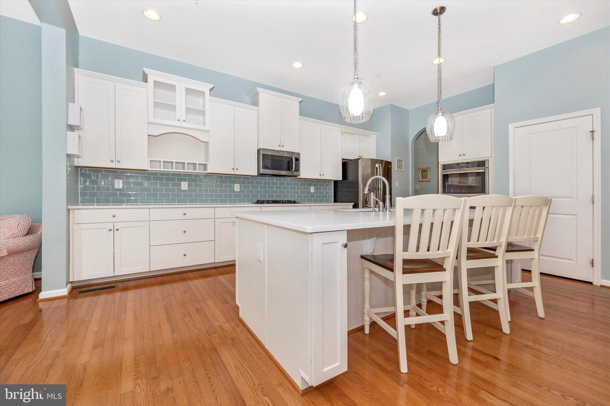 4710 De Invierno Way Mount Airy, MD 21771 - Photo 10 of 37 Ample Cabinet Space - Bonus Bar Top Seating