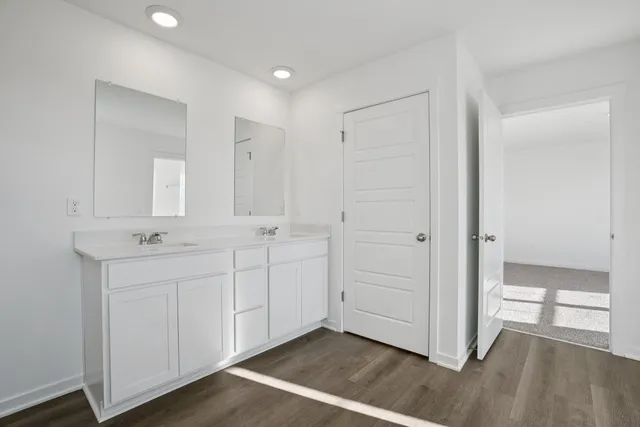 $477,990 | 7038 Oakmont Road, Mount Pleasant, WI 53403