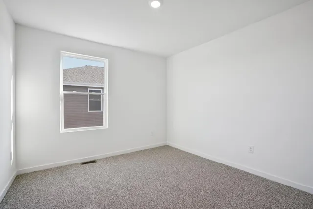 $477,990 | 7038 Oakmont Road, Mount Pleasant, WI 53403