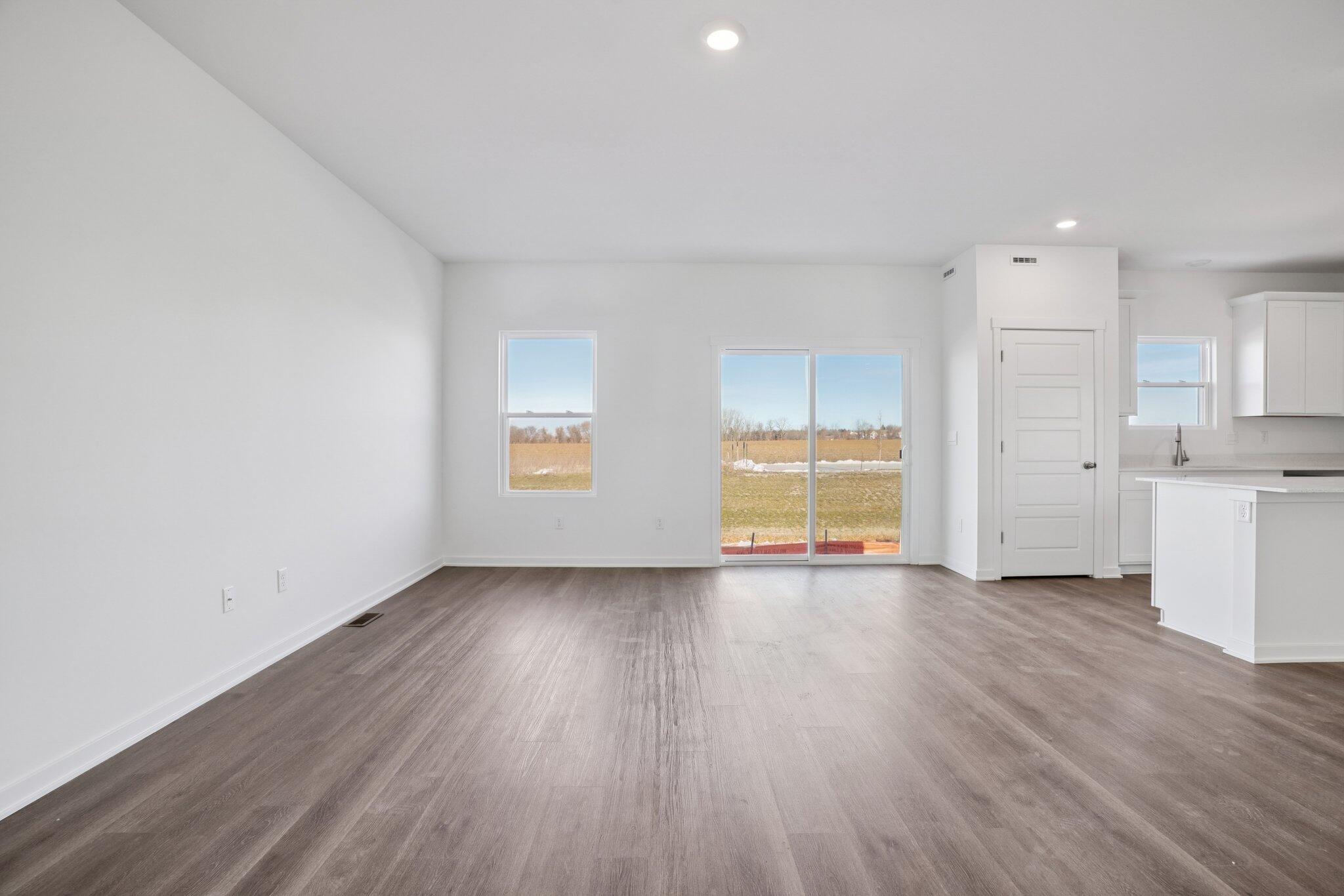 7038 Oakmont Road Mount Pleasant, WI 53403 - Photo 6 of 46 8-web-or-mls-Oakmont Rd-S2012-008