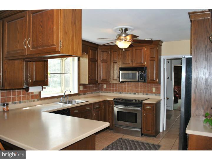21 Woodridge Road Thornton, PA 19373 - Photo 5 of 20 Gallery Image 5