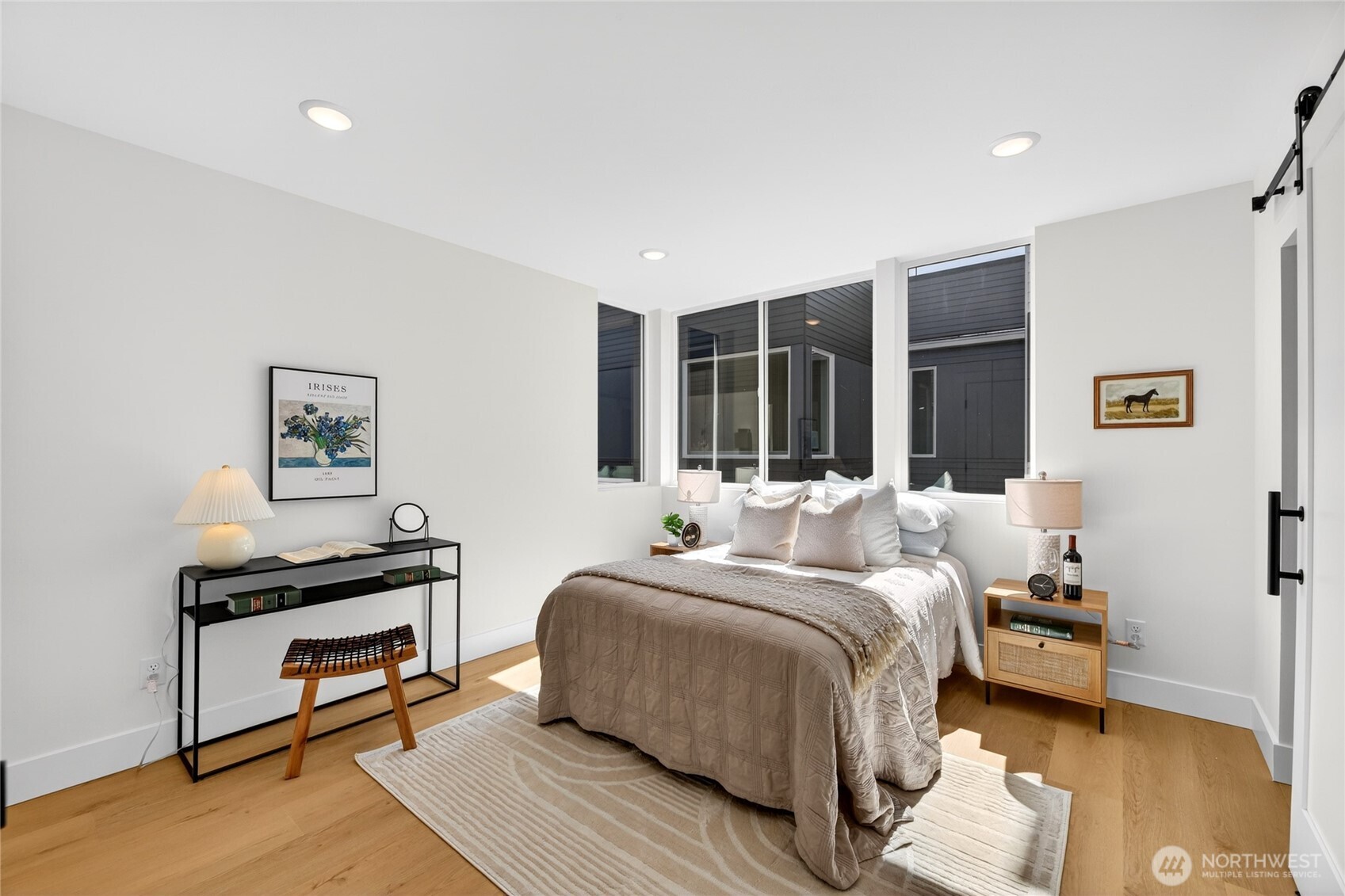 6318 41st Avenue Southwest, Unit D Seattle, WA 98136 - Photo 13 of 31