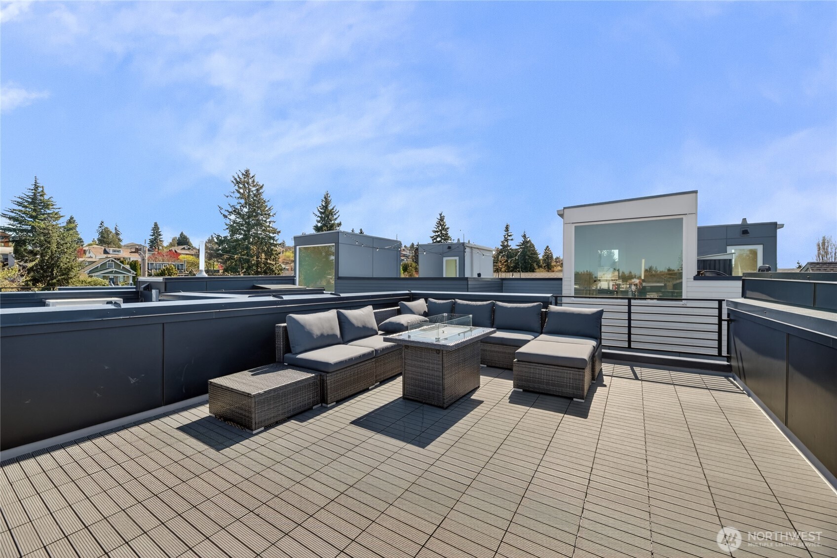 6318 41st Avenue Southwest, Unit D Seattle, WA 98136 - Photo 19 of 31