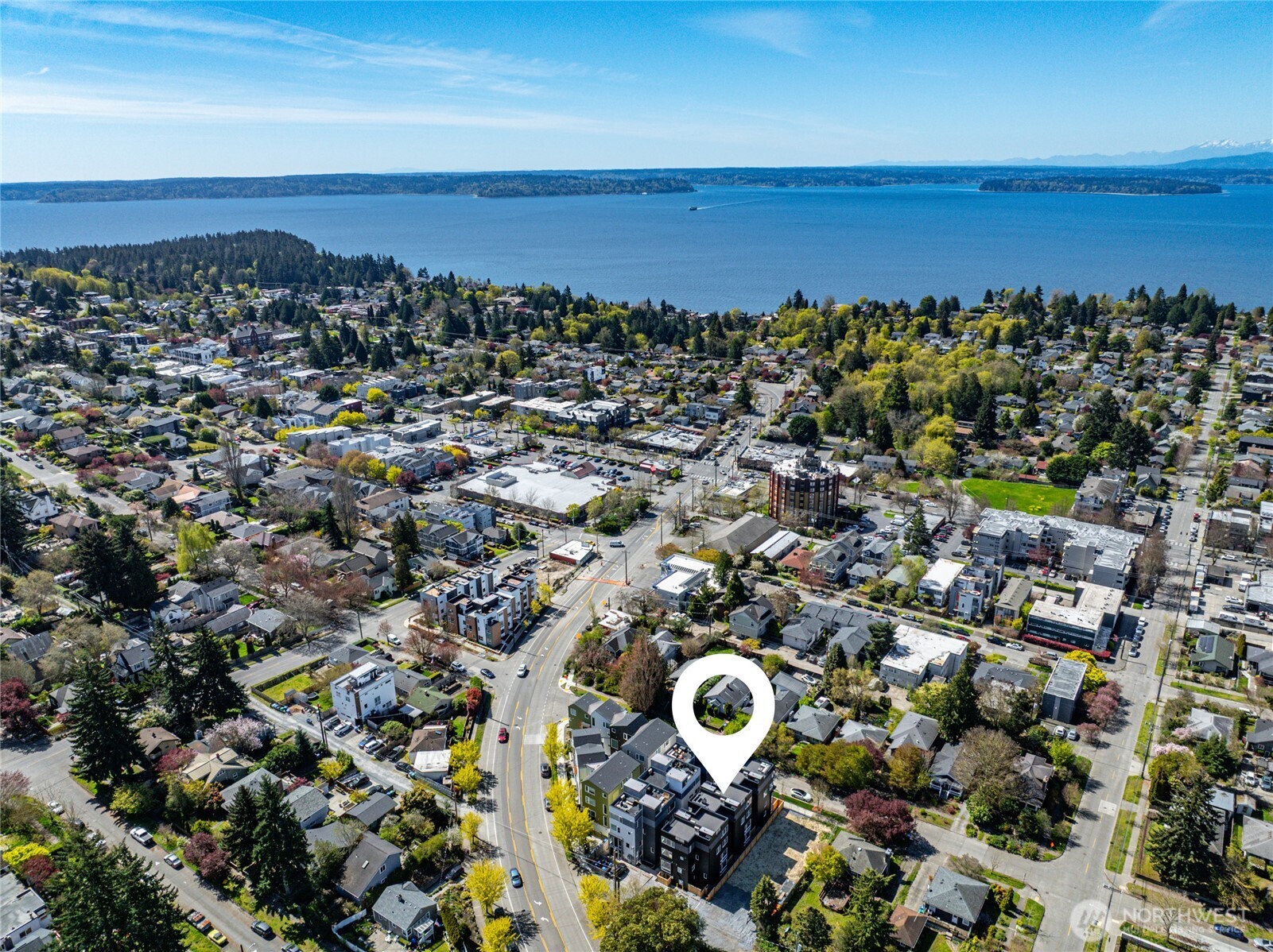 6318 41st Avenue Southwest, Unit D Seattle, WA 98136 - Photo 24 of 31