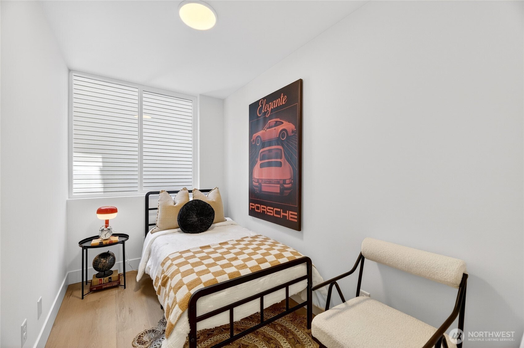 6318 41st Avenue Southwest, Unit D Seattle, WA 98136 - Photo 10 of 31