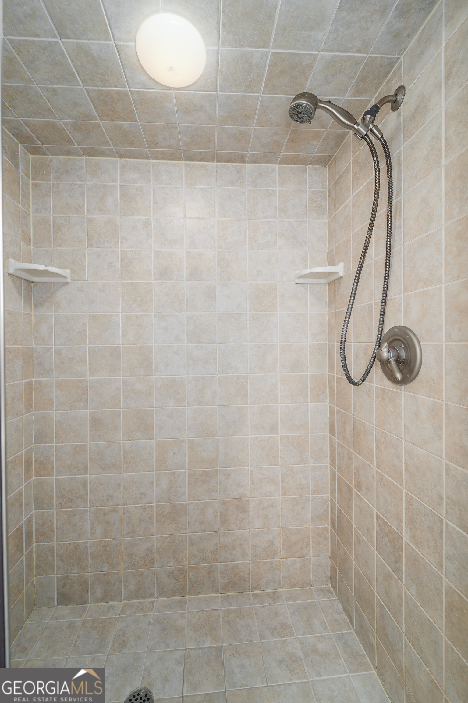 4023 Redstone Circle Blackshear, GA 31516 - Photo 18 of 27 a bathroom with a shower