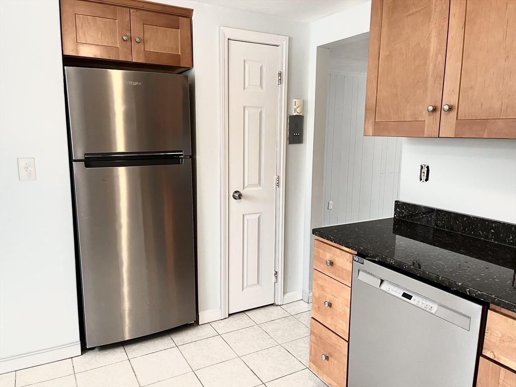 2 Tideview Path, Unit 11 Plymouth, MA 02360 - Photo 3 of 7