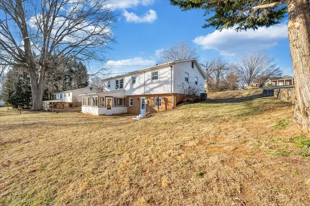 $315,000 | 2718 Fletcher Street, Salem, VA 24153