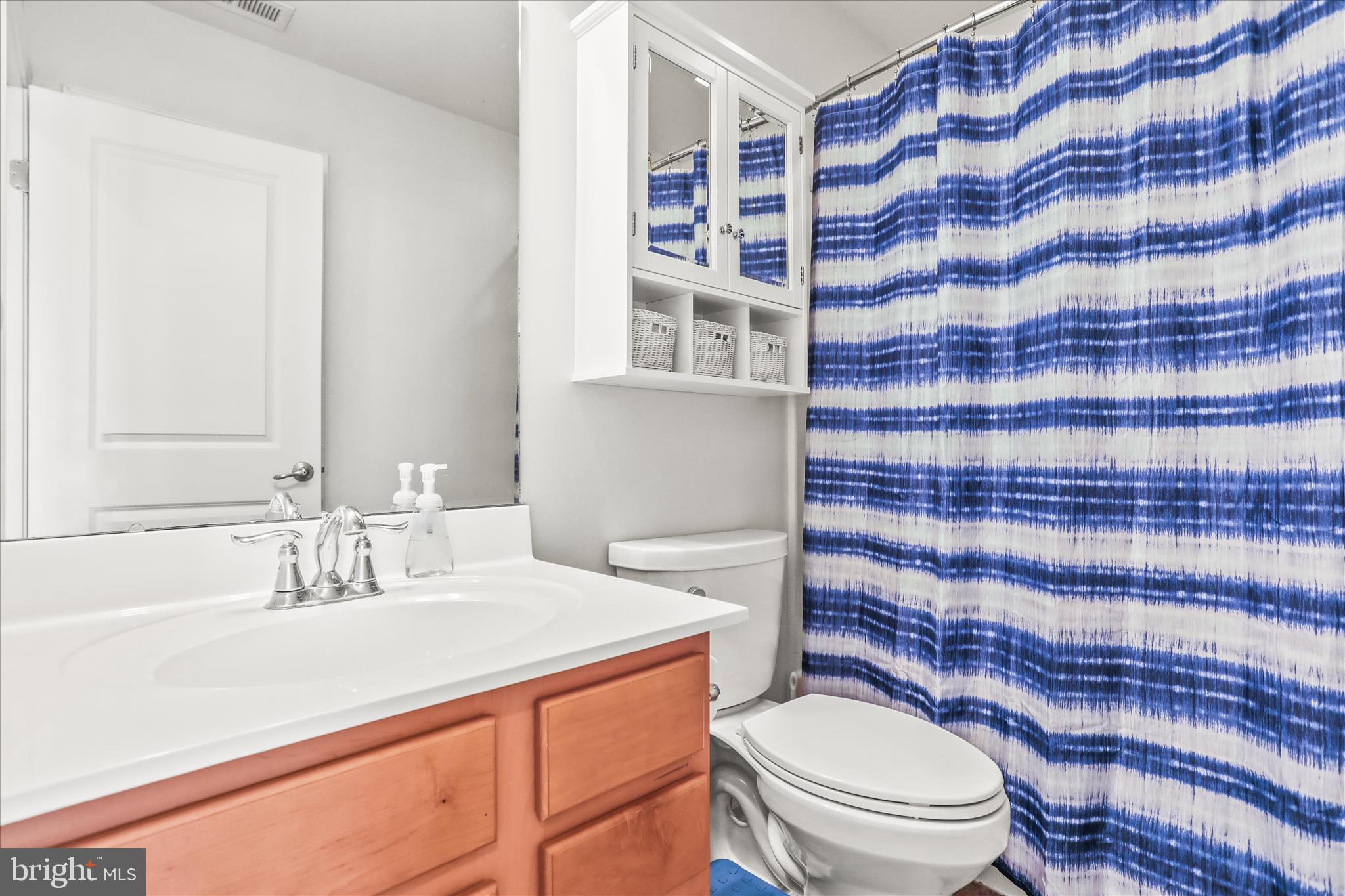 26 South Center Street Hanover, PA 17331 - Photo 25 of 35 Top Floor full bathroom