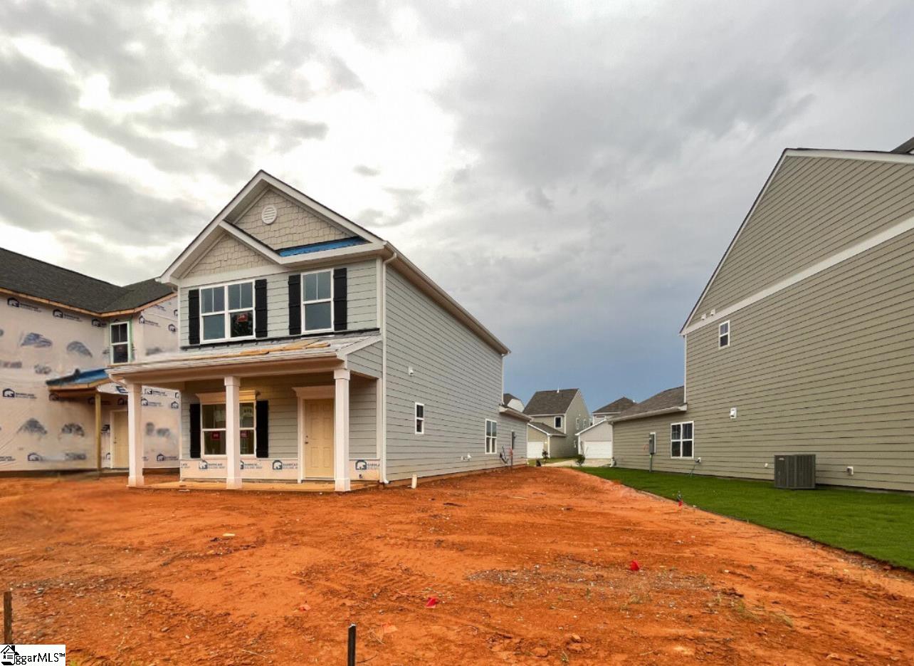 643 Columbus Circle Simpsonville, SC 29680 - Photo 2 of 8