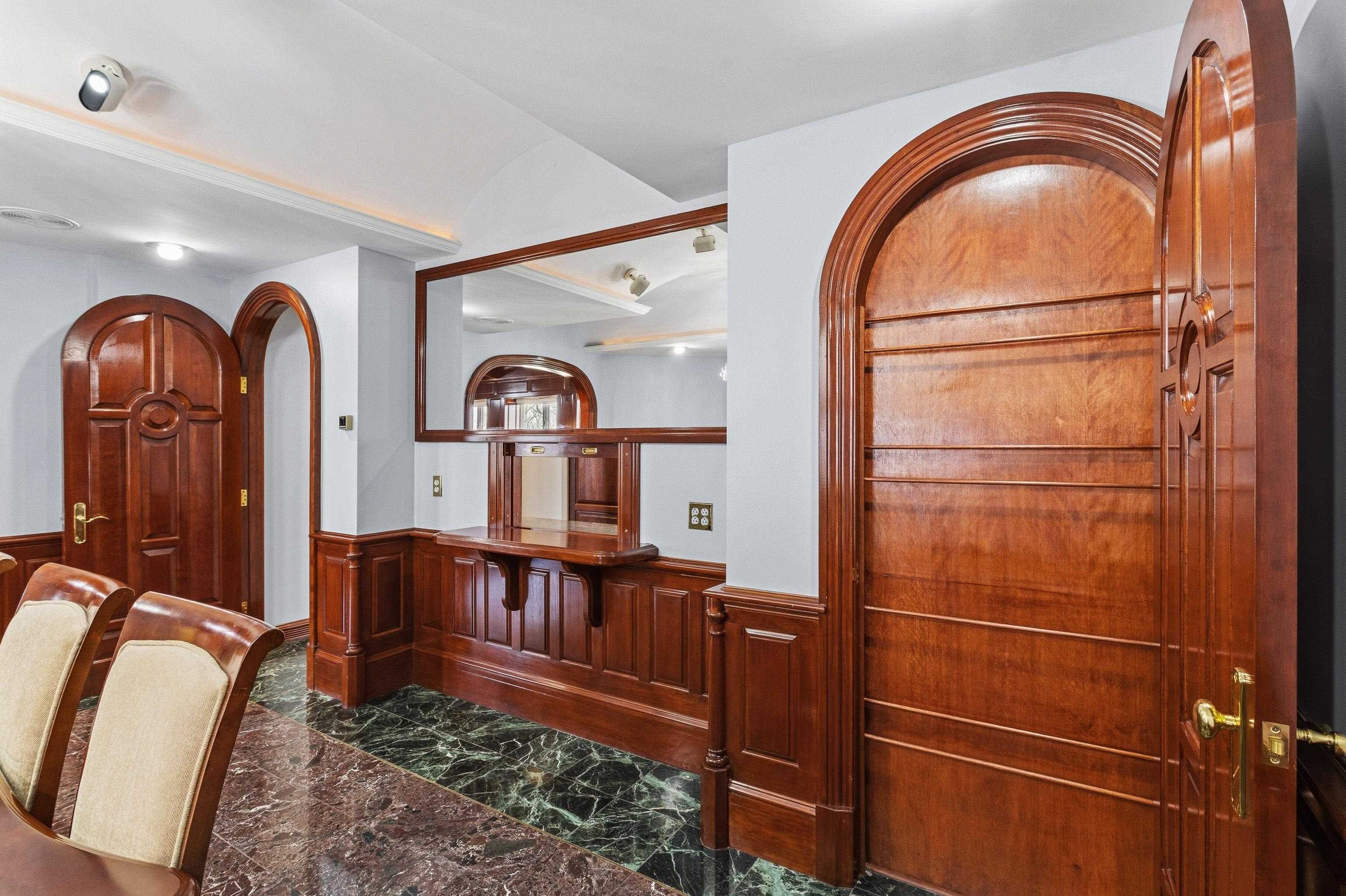 143 High Ridge Road Manchester, NH 03104 - Photo 15 of 60