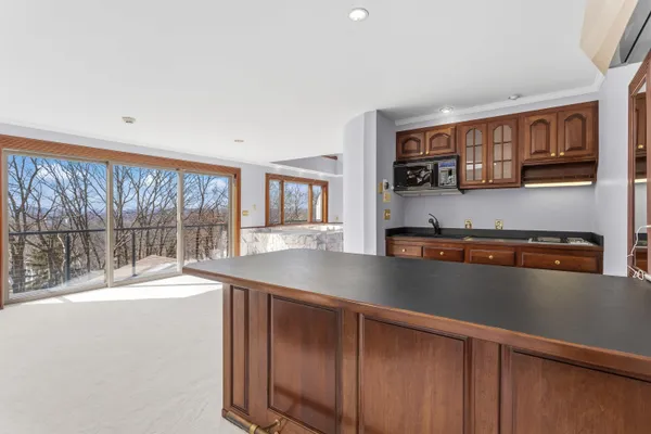 $2,000,000 | 143 High Ridge Road, Manchester, NH 03104