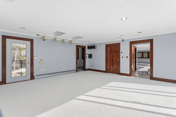 $2,000,000 | 143 High Ridge Road, Manchester, NH 03104