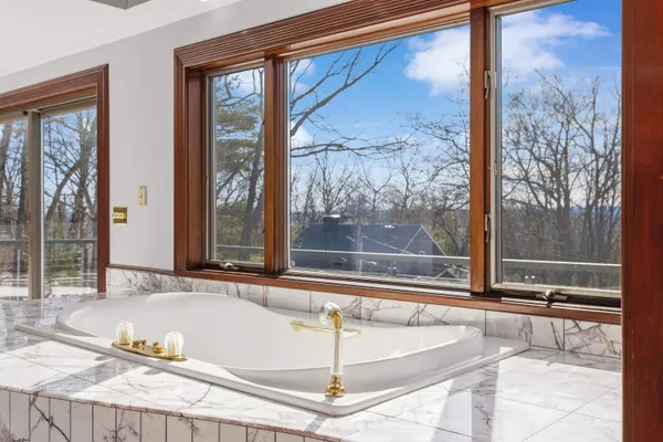 $2,000,000 | 143 High Ridge Road, Manchester, NH 03104
