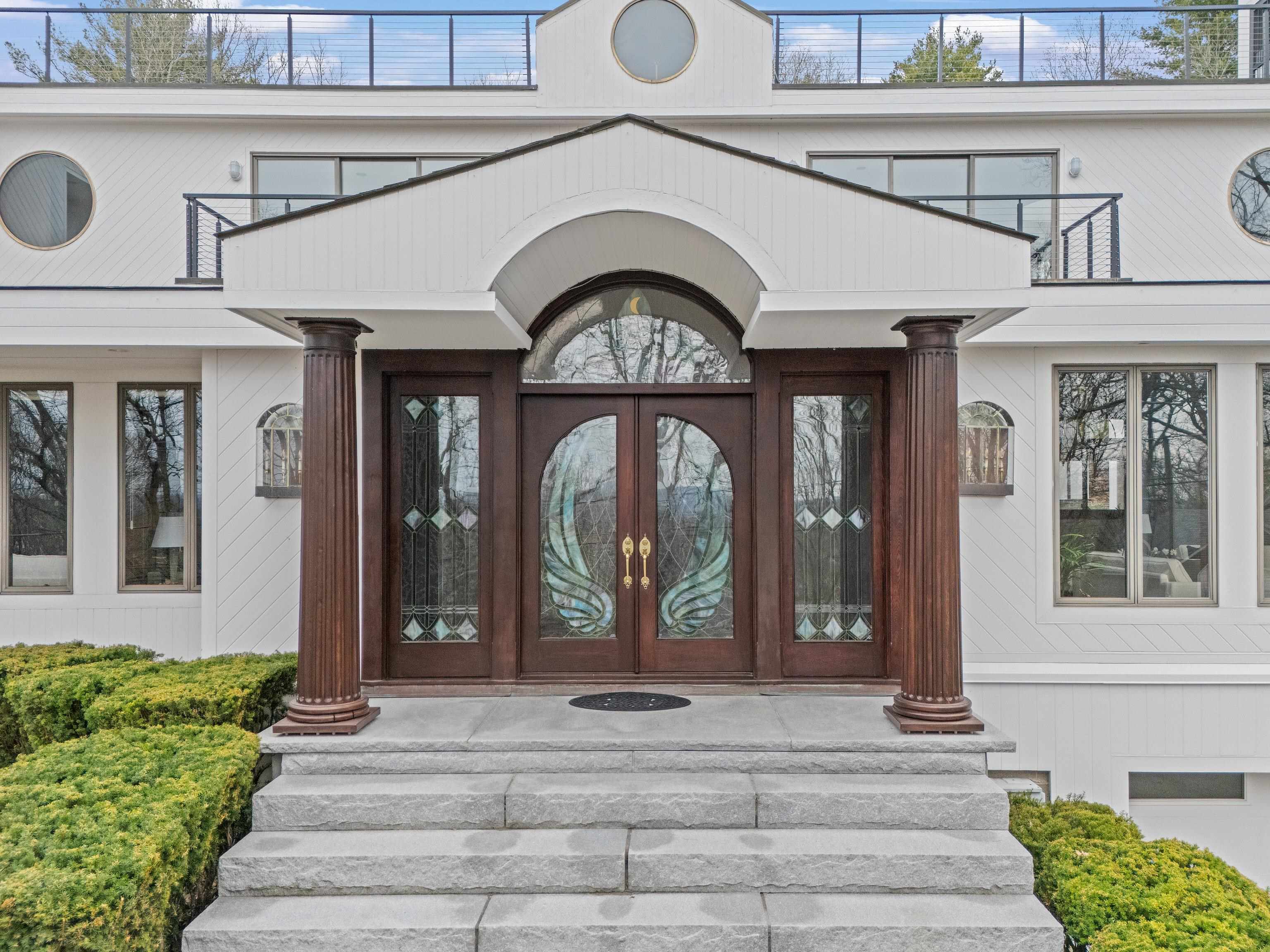 143 High Ridge Road Manchester, NH 03104 - Photo 5 of 60