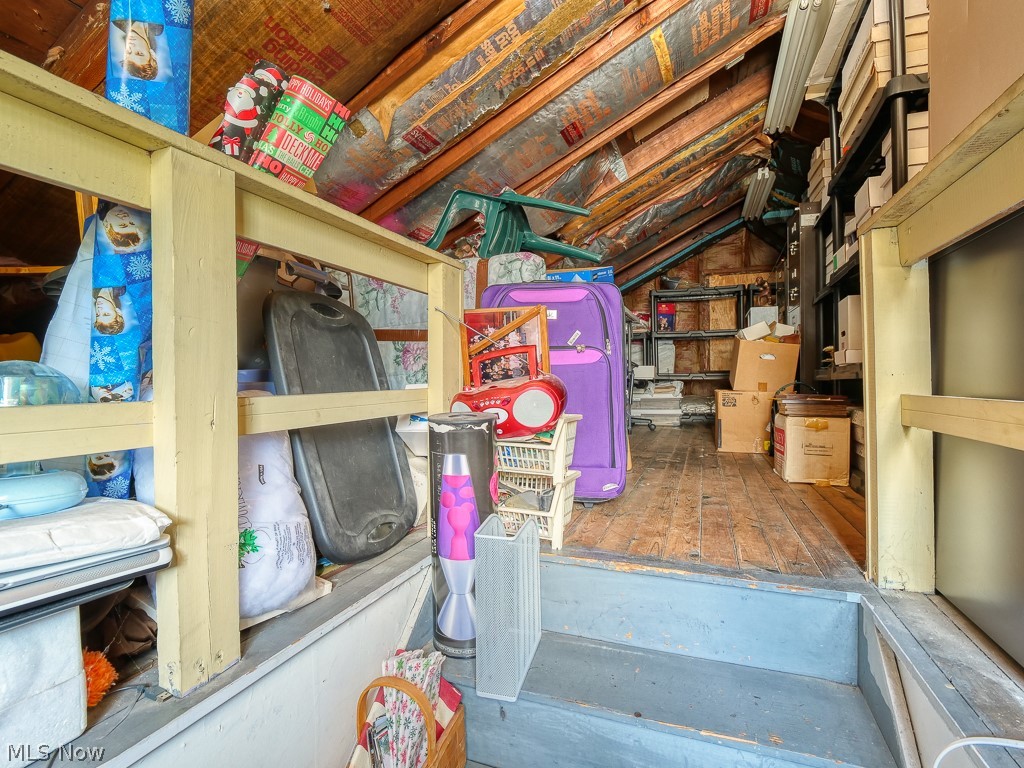 1710 Spring Road Cleveland, OH 44109 - Photo 27 of 34