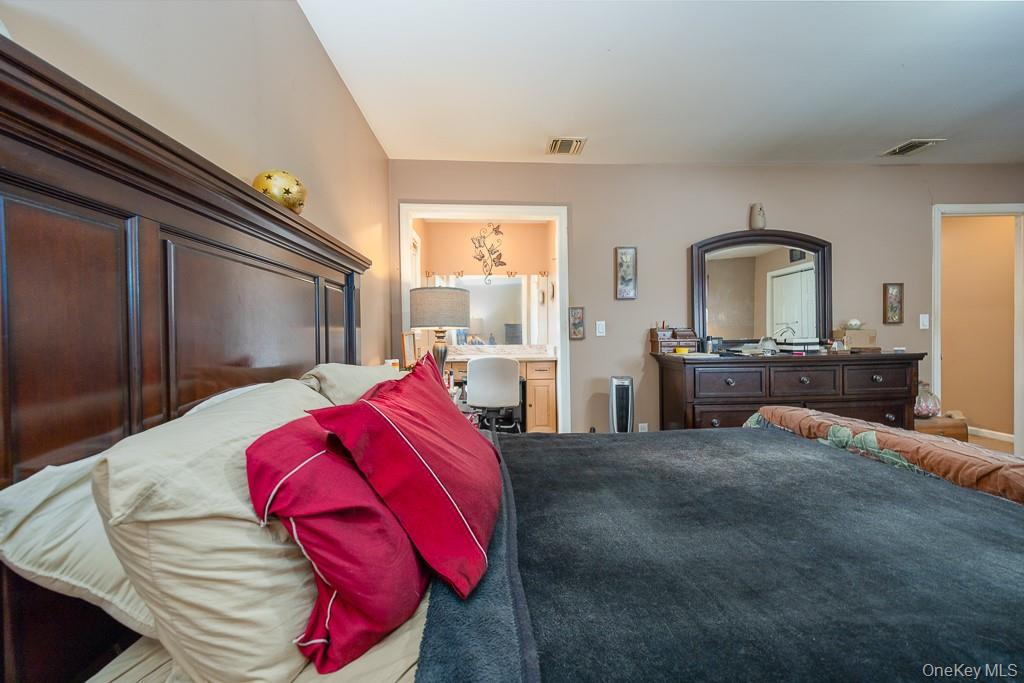 67 Gerow Avenue Spring Valley, NY 10977 - Photo 22 of 27