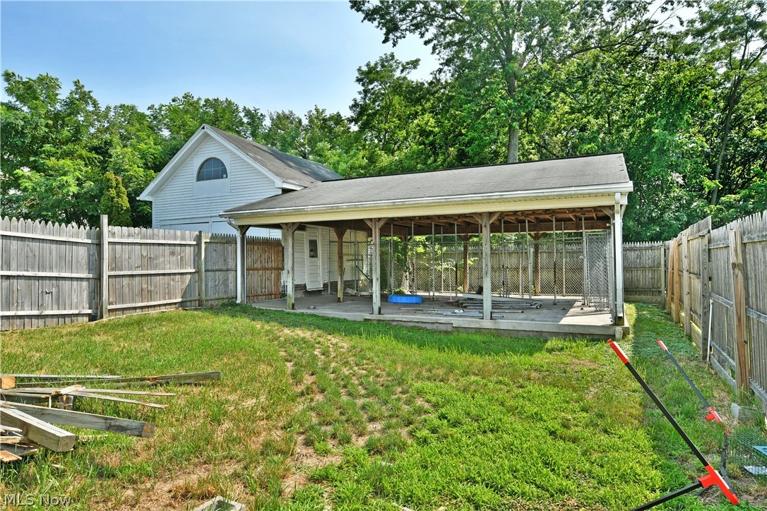 3238 Youngstown Road Southeast Warren, OH 44484 - Photo 13 of 39