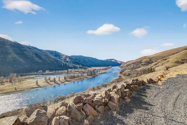 $225,000 | 18508 Blossom Lane, Juliaetta, ID 83535