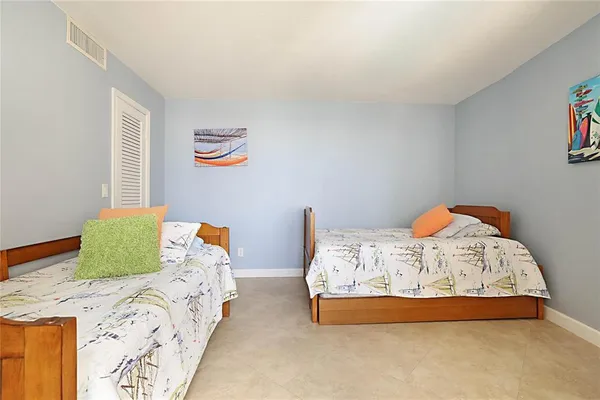 $5,000 | 2800 North Ocean Drive, Unit B9D, Singer Island, FL 33404