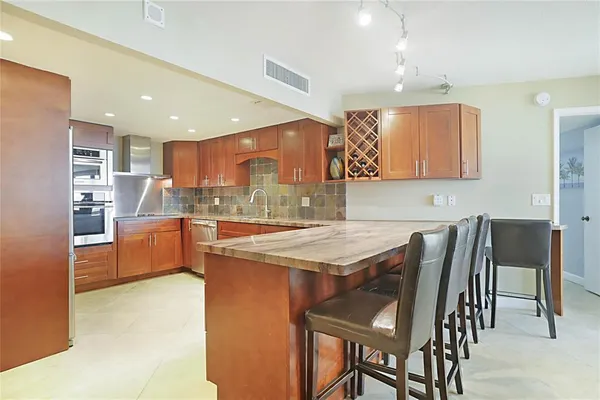 $5,000 | 2800 North Ocean Drive, Unit B9D, Singer Island, FL 33404