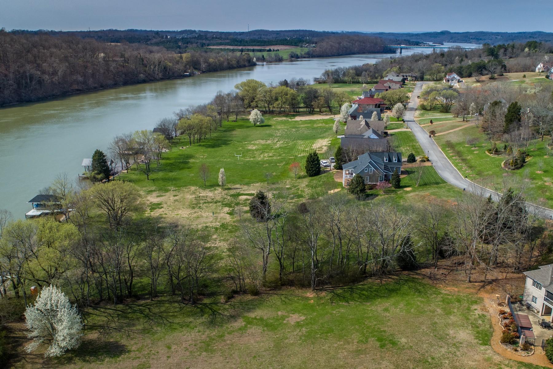 360 Rivers Edge Drive Loudon, TN 37774 - Photo 17 of 20 O RiversEdgeDR360-19