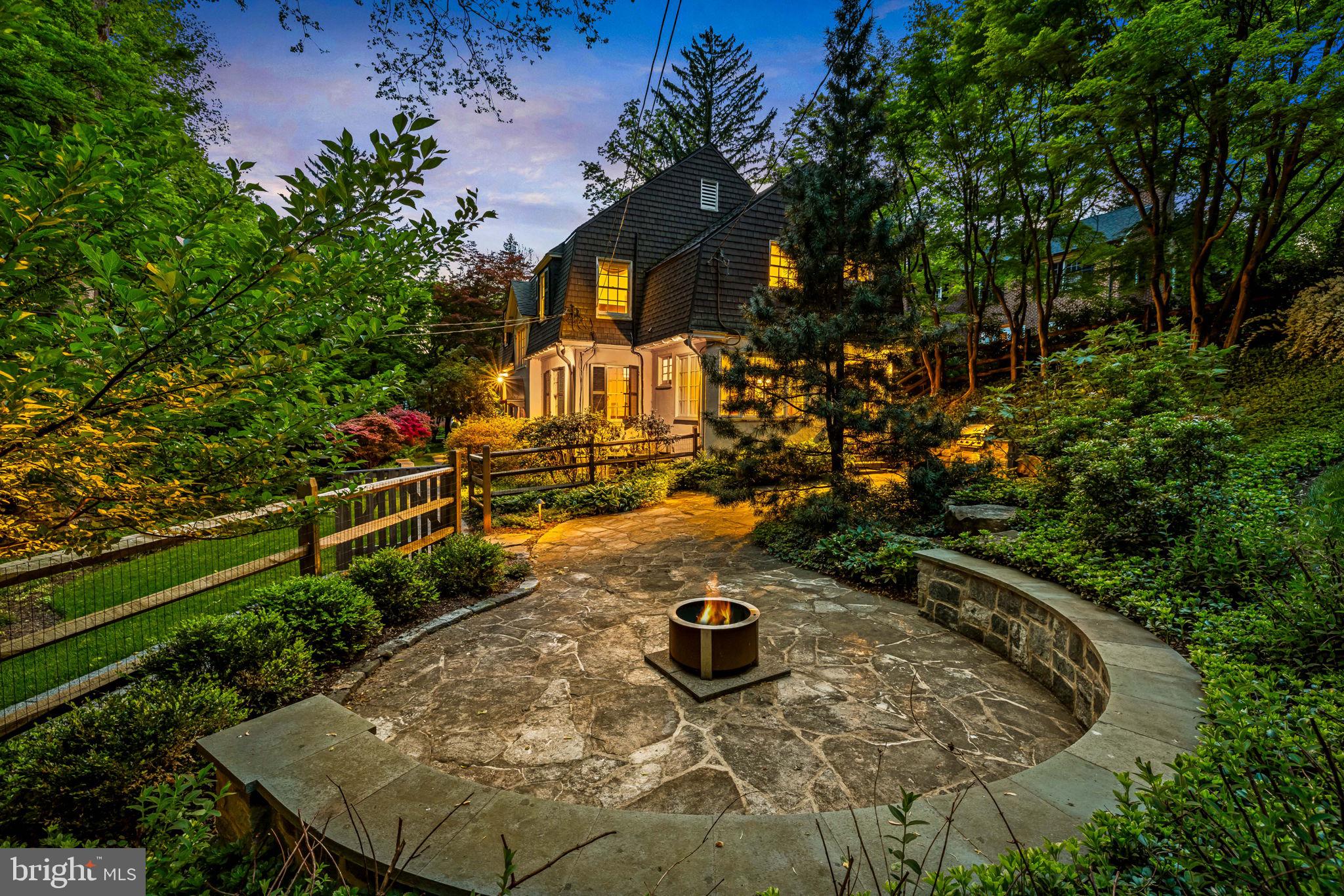 401 Edgevale Road Baltimore, MD 21210 - Photo 10 of 80 Stone Patio
