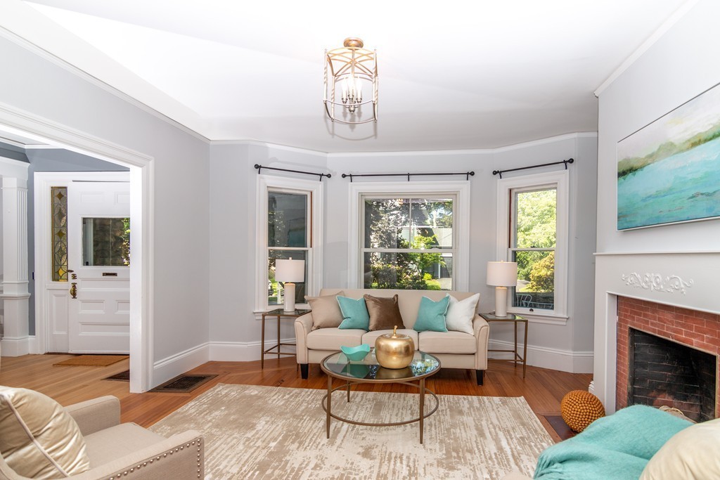 20 Orient Avenue Newton, MA 02459 - Photo 8 of 27