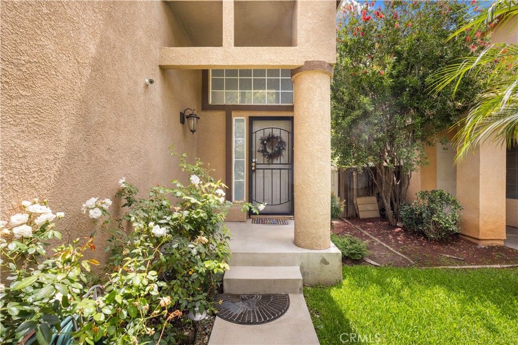 11795 Puerto Real Road Fontana, CA 92337 - Photo 4 of 35