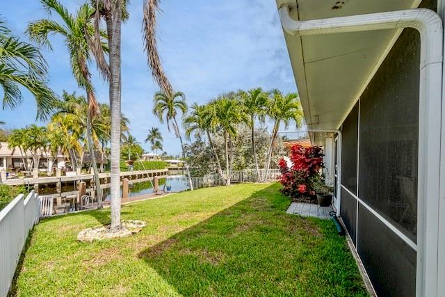 1131 Southeast 5th Avenue Pompano Beach, FL 33060 - Photo 30 of 39 a backyard of a house with lots of green space