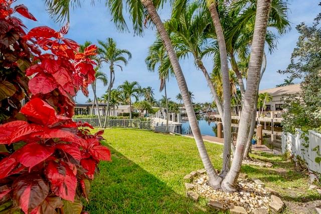1131 Southeast 5th Avenue Pompano Beach, FL 33060 - Photo 31 of 39 a view of an outdoor space