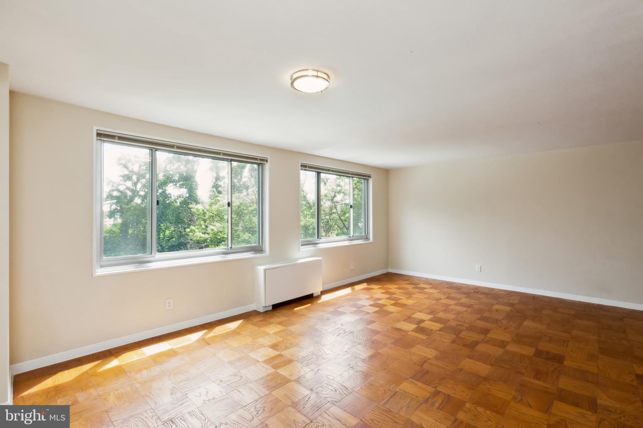 1900 Lyttonsville Road, Unit 614 Silver Spring, MD 20910 - Photo 9 of 30 Gallery Image 9