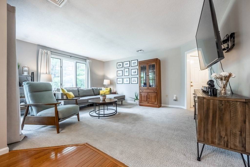 19 Abington Road, Unit 19 Danvers, MA 01923 - Photo 7 of 20 Gallery Image 7
