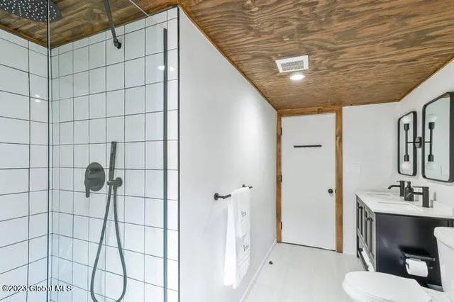 $475,000 | 7065 Highway 28, Shandaken, NY 12480