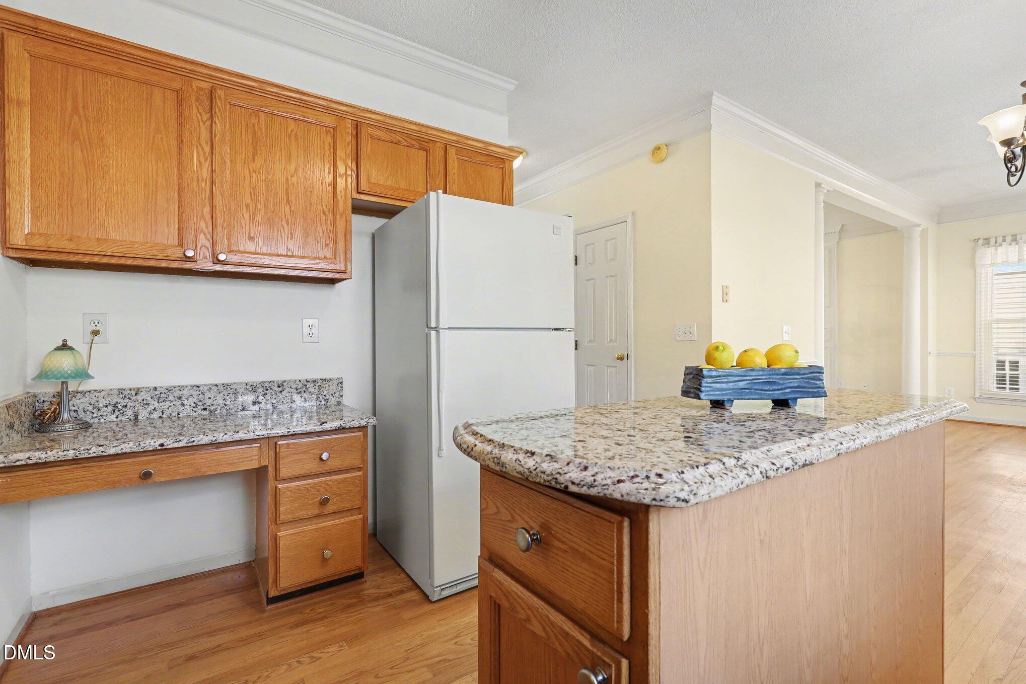 208 Arlington Ridge Cary, NC 27513 - Photo 9 of 37 Kitchen