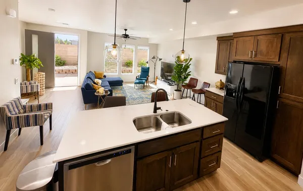 $2,050 | 815 South Black Alder Drive, St. George, UT 84790