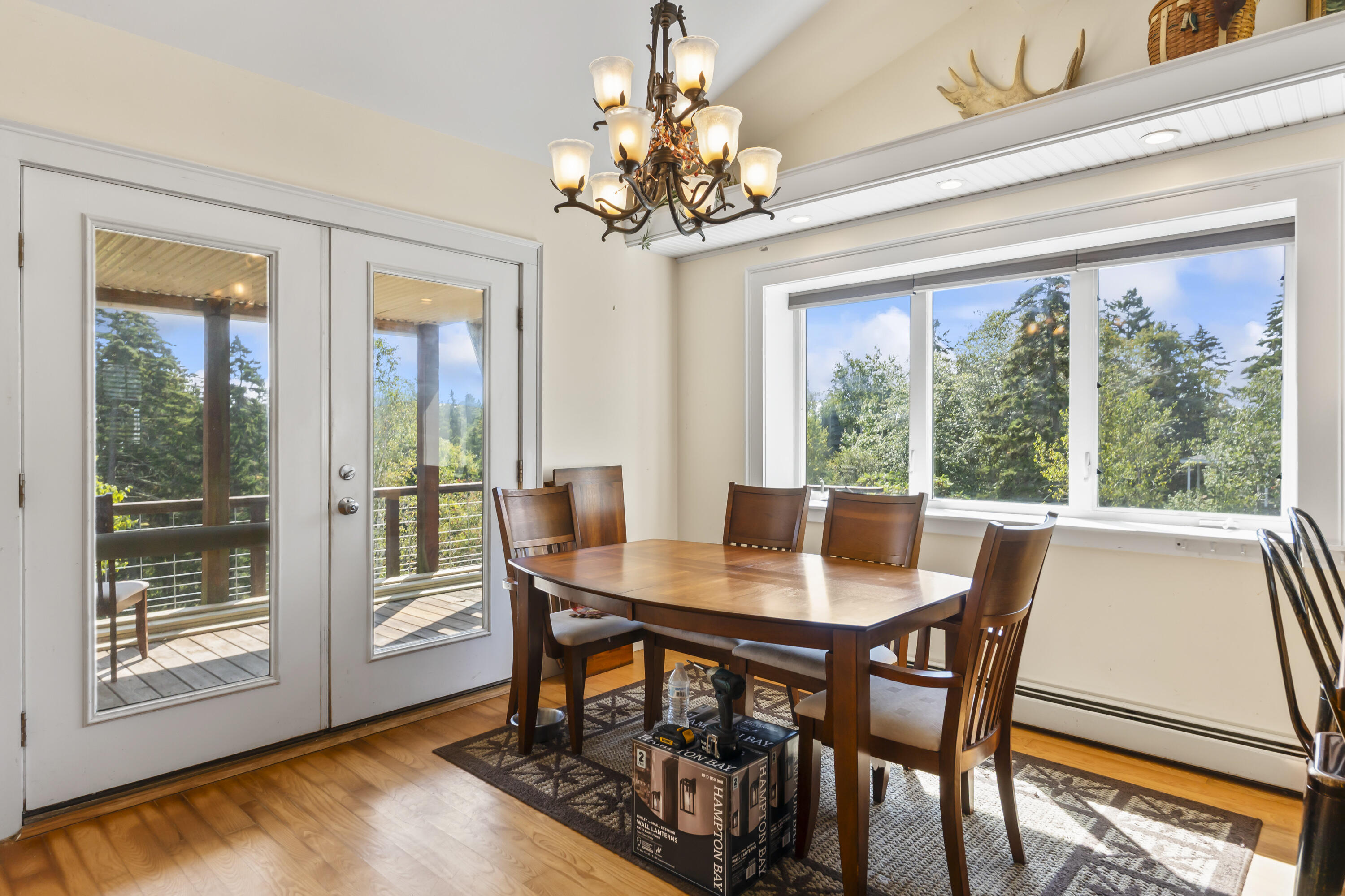 19 Hugh Avenue Harpswell, ME 04003 - Photo 6 of 28 19 Hugh Ave_108