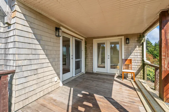 $649,000 | 19 Hugh Avenue, Harpswell, ME 04003