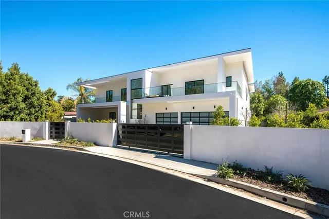 $29,500 | 4930 Palomar Drive, Tarzana, CA 91356